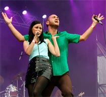 Delafé y las Flores Azules: Diez años de singles y rarezas