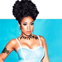 Keyshia Cole e Iggy Azalea versionan a Diana Ross