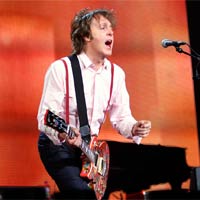 Paul McCartney y Dave Grohl compartieron escenario