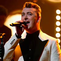 Sam Smith iguala un récord de los Beatles