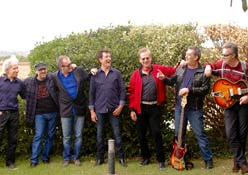 Los rápidos y Los burros en concierto