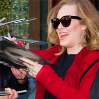 Adele nº1 en discos en UK por Navidad