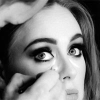 Adele continúa en 2016 en el nº1 en Estados Unidos