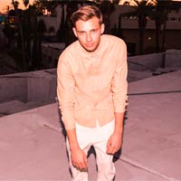 Flume y Kai nº1 en LaHiguera.net con 'Never be like you'