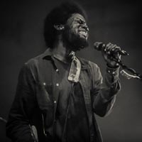 Michael Kiwanuka nº1 en UK con 'Love & hate'