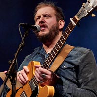 Bon Iver nº1 en LaHiguera.net con "8 (circle)"