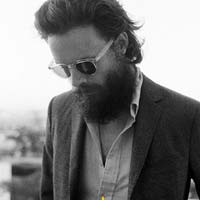Nueva colección de canciones de Father John Misty