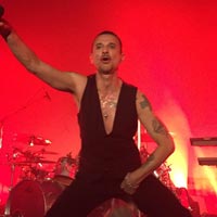 Depeche Mode versiona el Heroes de David Bowie