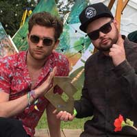 Royal Blood nº1 en discos en UK con How did we get so dark?
