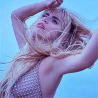 Paloma Faith y Camila Cabello en los vídeos de la semana