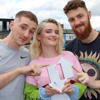 Clean Bandit y Demi Lovato nº1 en singles en UK con "Solo"