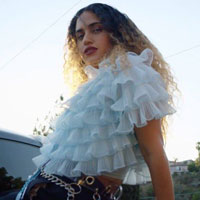 Empress of nº1 en LaHiguera.net con "When I'm with him"