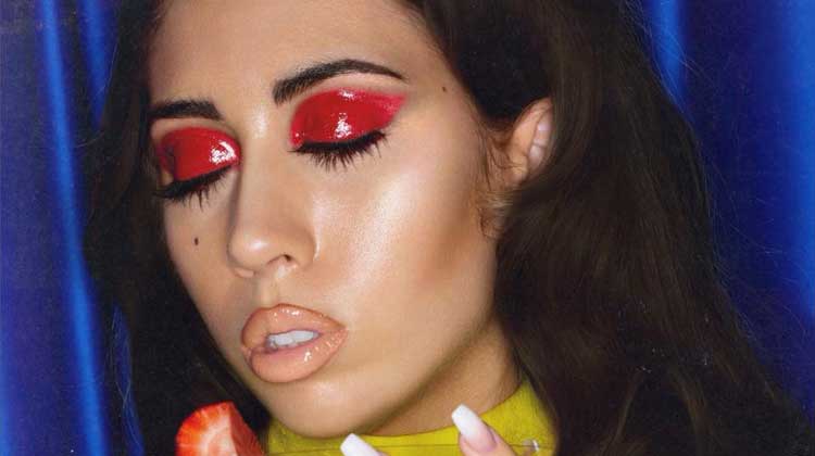 Kali Uchis en modo Björk