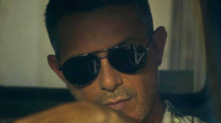 Alejandro Sanz sigue con #Eldisco nº1 en España