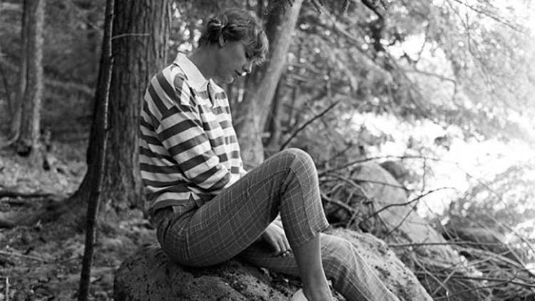 Taylor Swift 4ª semana nº1 en la Billboard 200 con 'Folklore'