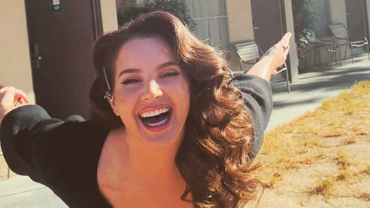 Lana Del Rey presenta 'Let me love you like a woman' en televisión