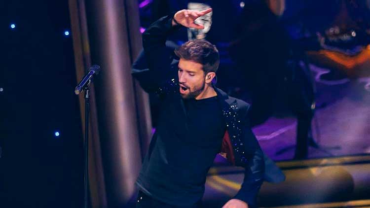 Pablo Alborán disco de platino y repite nº1 en la lista española con 'Vértigo'