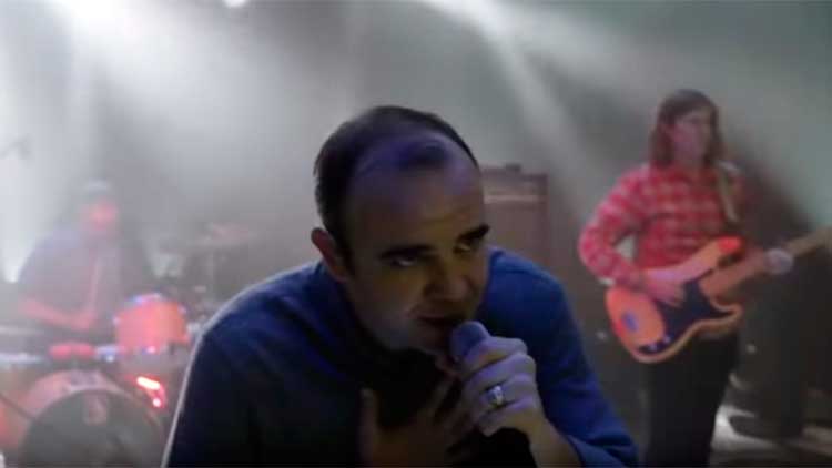 Future Islands interpreta 'Plastic beach' en TV