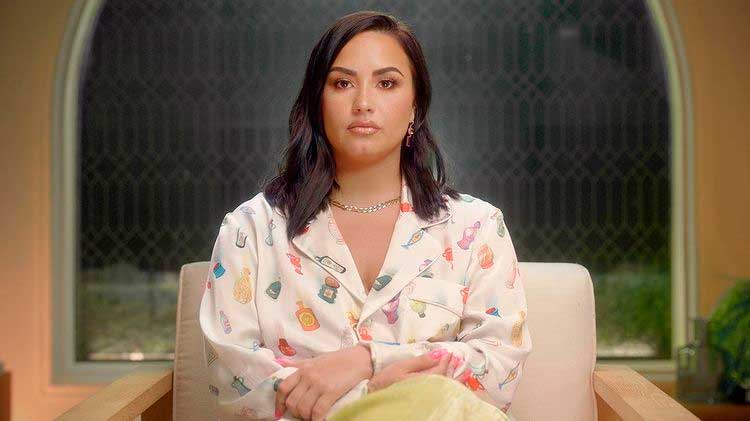 Demi Lovato en modo Bill Withers