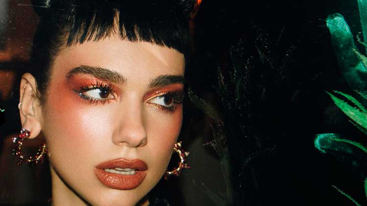 Detalle de la portada de la canción "We're good" de Dua Lipa