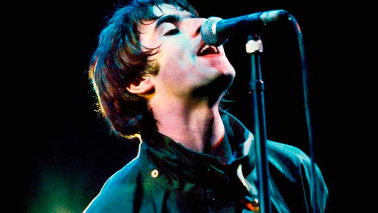 Liam Gallagher en la portada de 'Oasis Knebworth 1996'