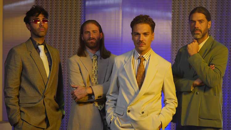 Miss Caffeina en foto promocional para 'El año del tigre'