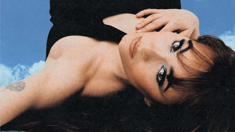 Detalle del cartel del '11 razones + Tour' de Aitana Ocaña