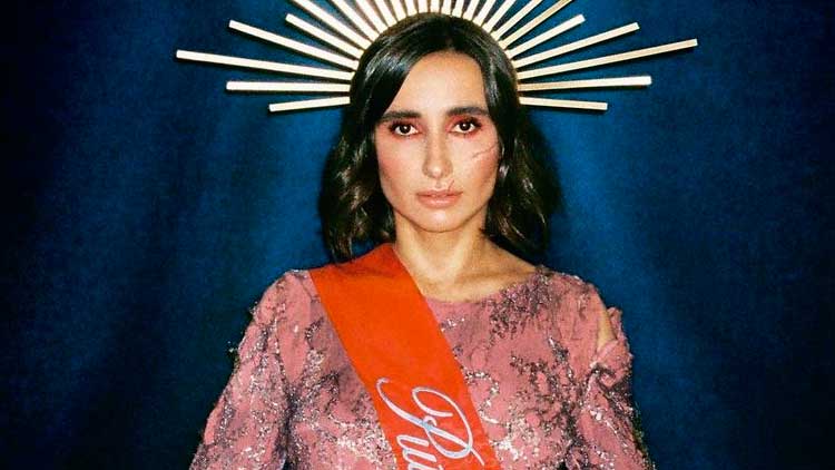 Zahara en la portada de 'Y REPUTA'