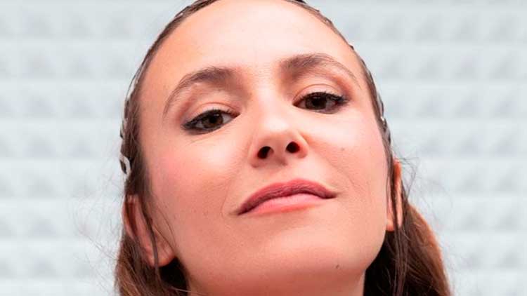 Rigoberta Bandini para la Gallery Session de 'La emperatriz'