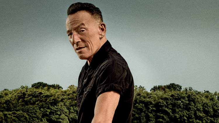 Bruce Springsteen para la portada de su álbum 'Only the strong survive'