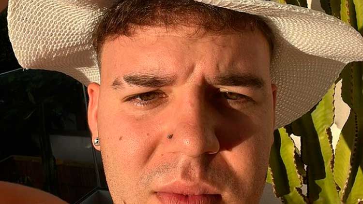 Quevedo en modo selfie vacacional