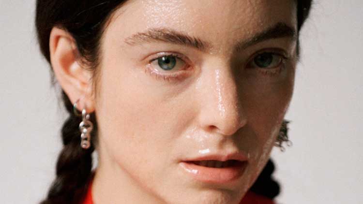Lorde en la portada de 'What was that'