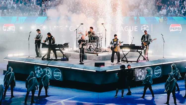 Linkin Park en el show previo de la final de la UEFA Champions League 2025
