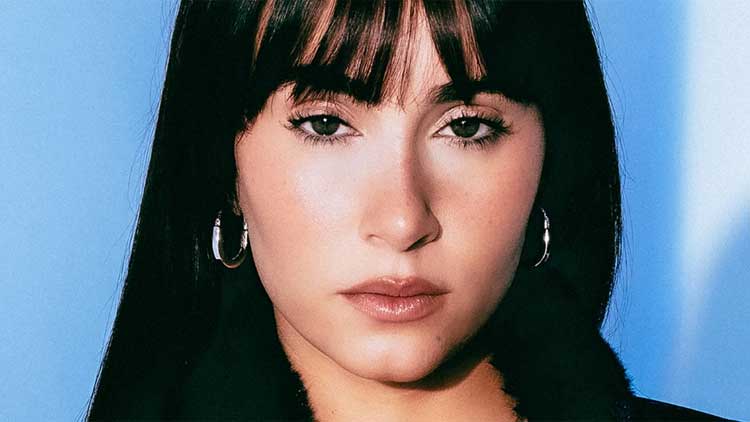 Aitana en el cartel de 'Cuarto Azul World Tour'