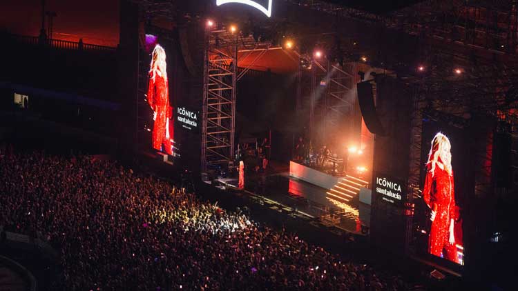 Ambiente concierto de Kylie Minogue en Icónica Sevilla Fest 2025