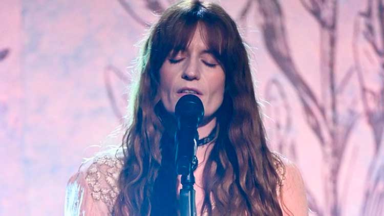 Florence + The Machine en The Tonight Show starring Jimmy Fallon