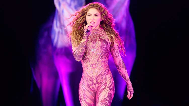 Shakira en gira con 'Las mujeres ya no lloran'