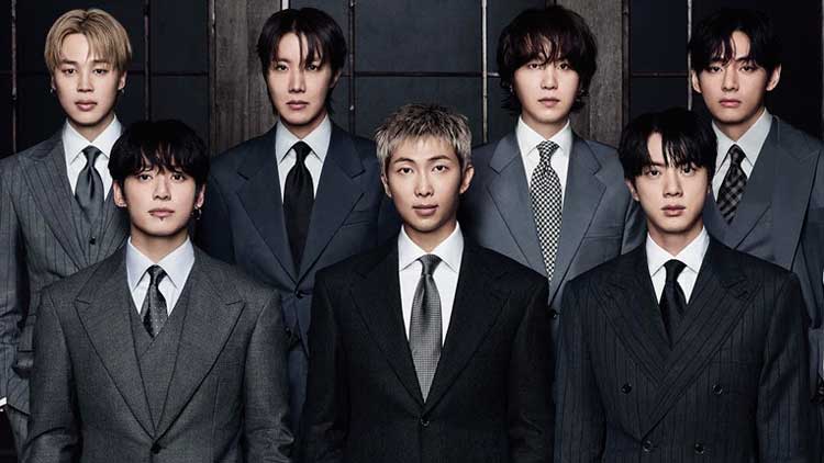 BTS en la portada de 'Arirang'