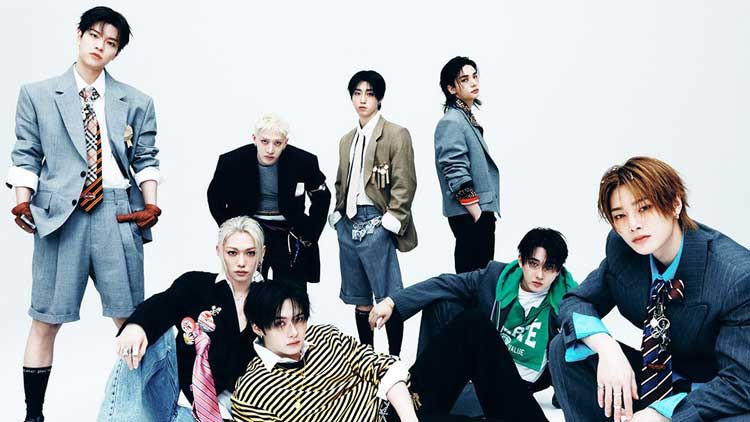 Stray Kids