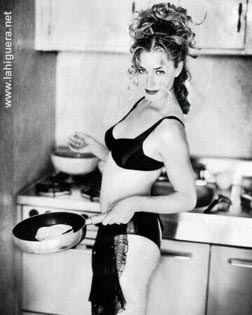 Elisabeth Shue, en la cocina