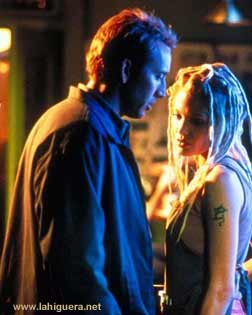 Angelina Jolie, y Nicolas Cage en 60 segundos