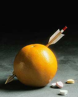 Flecha, naranja y corazones