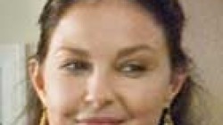 Ashley Judd en Flypaper