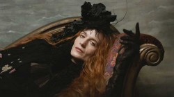 Florence + The Machine nº1 en discos en UK con 'Dance fever'