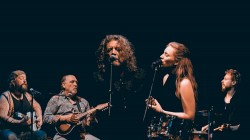 Fechas de Robert Plant en España con 'Saving Grace'
