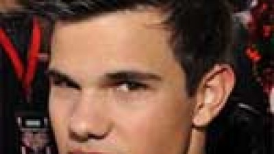 Taylor Lautner no hara "Max Steel"