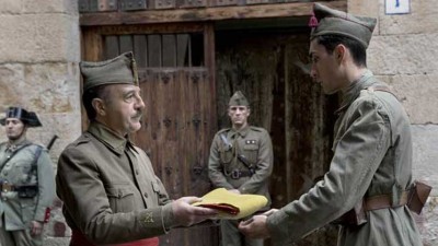 'Mientras dure la guerra' nº1 en cines en España