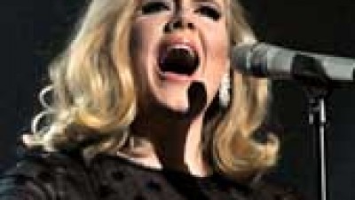 Adele vuelve al nº1 en USA