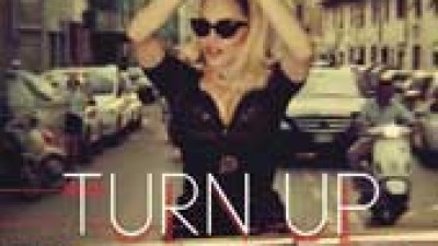 "Turn up the radio", el videoclip