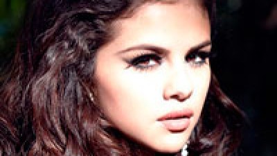 Primer nº1 de Selena Gomez en la Billboard 200